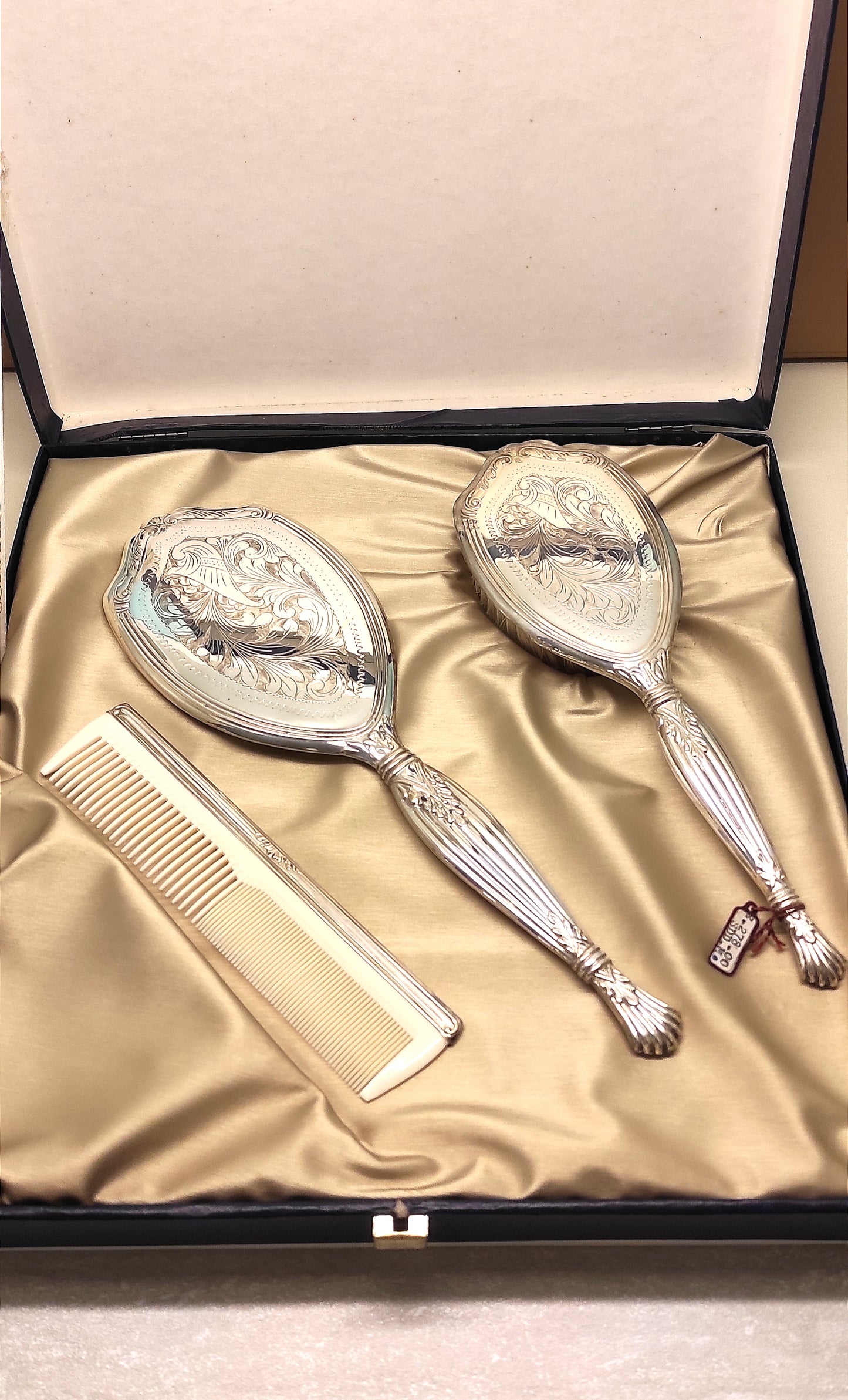Set Toeletta 3 Pezzi In Argento - 072