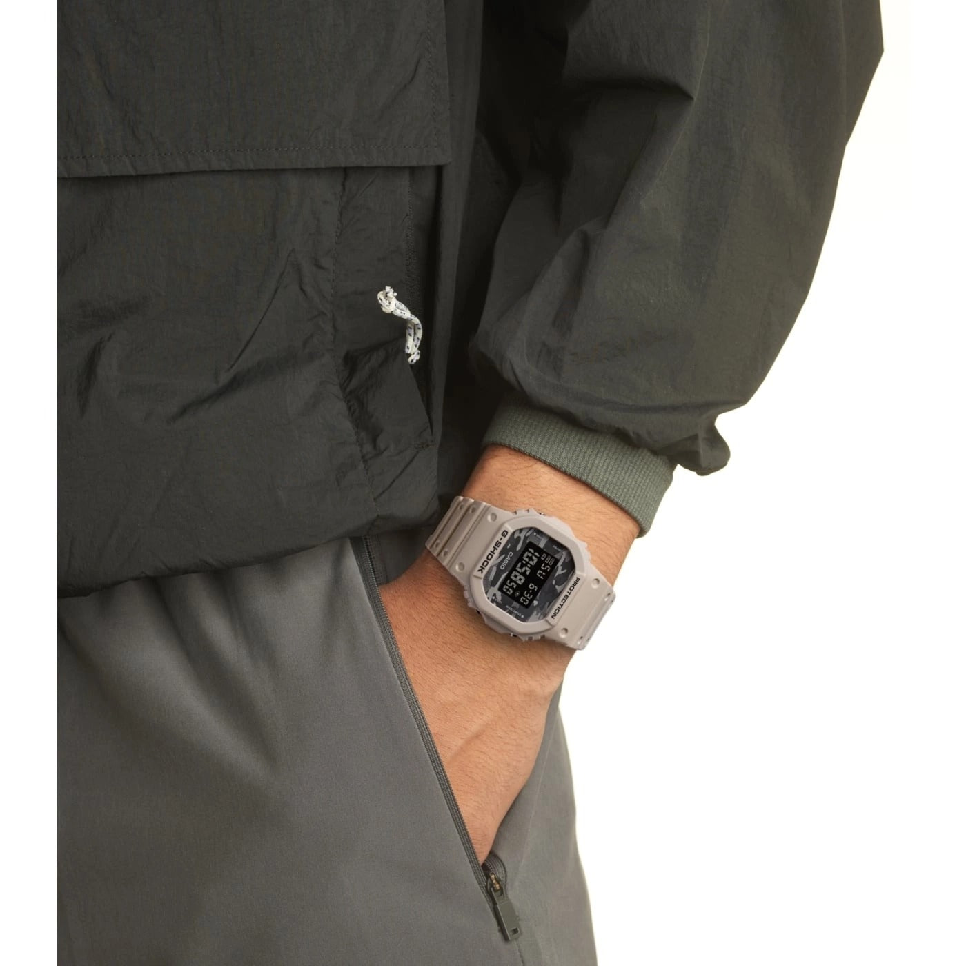 Orologio Unisex G-Shock - DW-5600BB-1ER